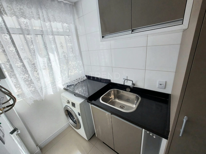 Mobiliado e Decorado - Em frente à Praça: 13ª foto da galeria de imagens do imóvel