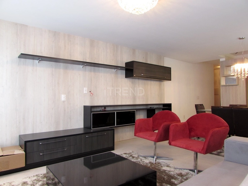 Amplo apartamento com vista liberada: 8ª foto da galeria de imagens do imóvel