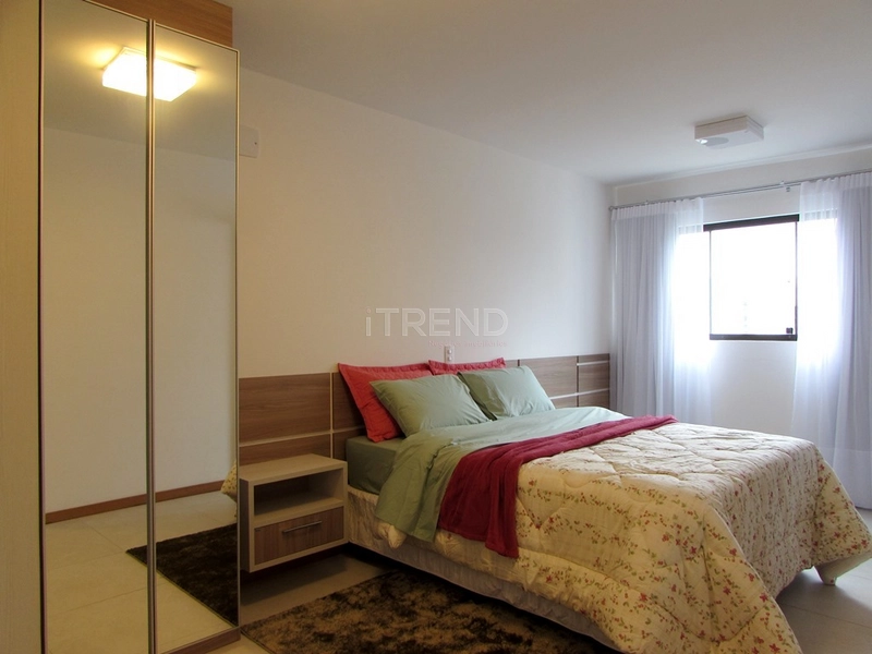 Amplo apartamento com vista liberada: 19ª foto da galeria de imagens do imóvel