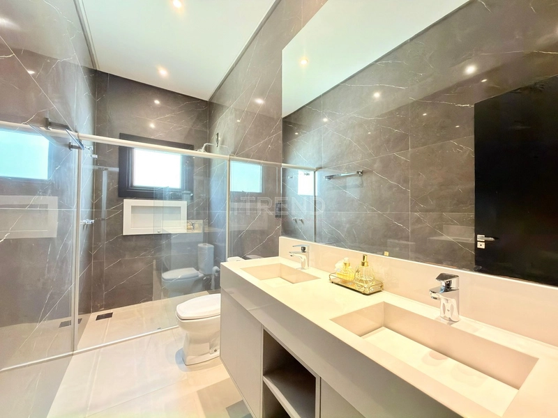 Casa nova em Condomínio de Luxo á Beira da lagoa em Capão da Canoa: 38ª foto da galeria de imagens do imóvel