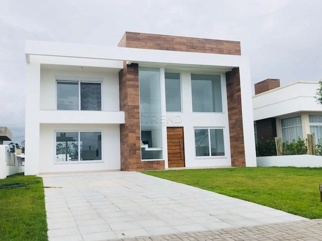 Sobrado decorado junto ao clube, alto padrão: 1ª foto da galeria de imagens do imóvel