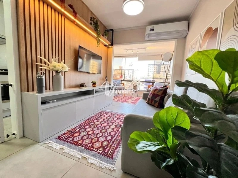 Apartamento Excelente - Todo Reformado em localização e vista privile