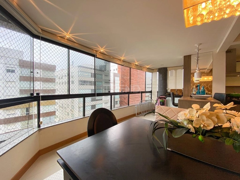 Apartamento mobiliado e decorado no bairro Navegantes em Capão da Cano: 4ª foto da galeria de imagens do imóvel