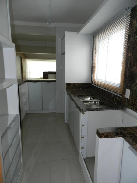 Apartamento próximo ao mar: 12ª foto da galeria de imagens do imóvel