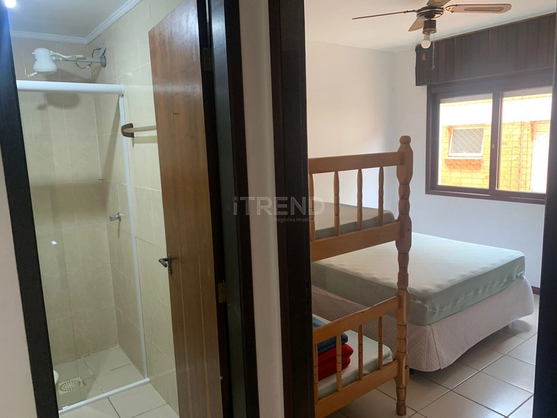 Apartamento junto a praça de lazer no centro: 4ª foto da galeria de imagens do imóvel