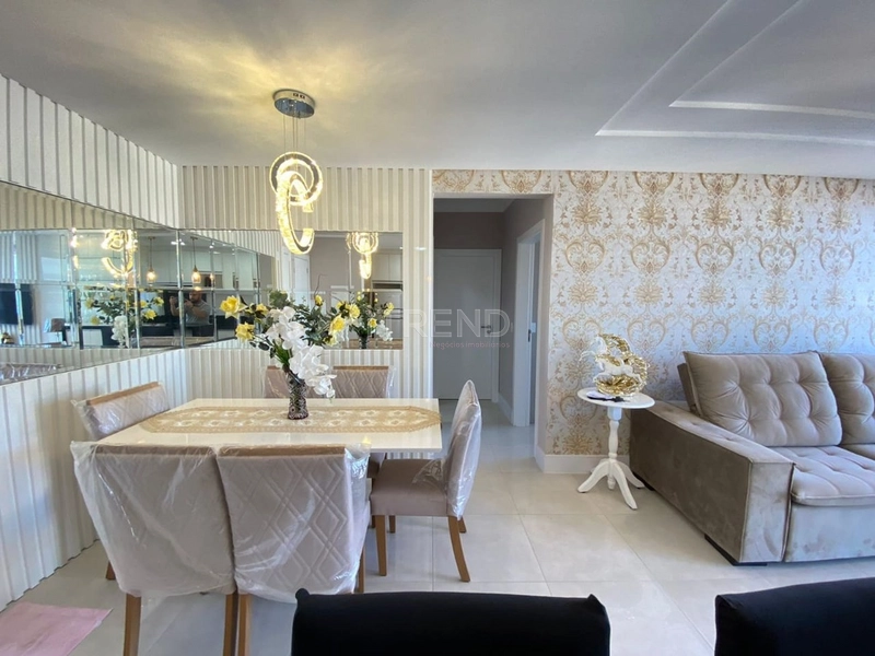 LINDO APARTAMENTO MOBILIADO E DECORADO NO CORAÇÃO DE CAPÃO!: 3ª foto da galeria de imagens do imóvel