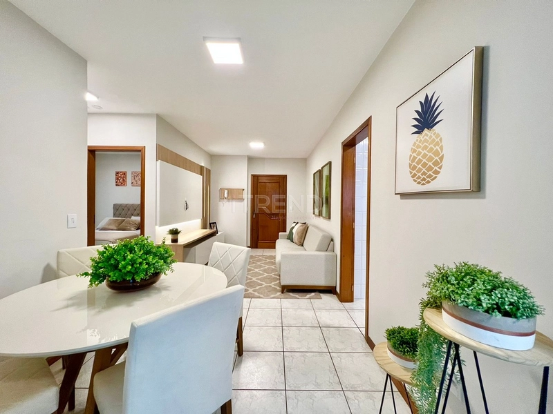 2 Dormitórios Decorado à venda, próximo a Praia: 2ª foto da galeria de imagens do imóvel