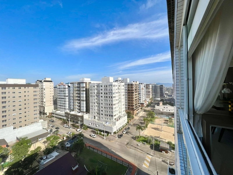 APARTAMENTO Á VENDA COM VISTA PARA O MAR: 3ª foto da galeria de imagens do imóvel