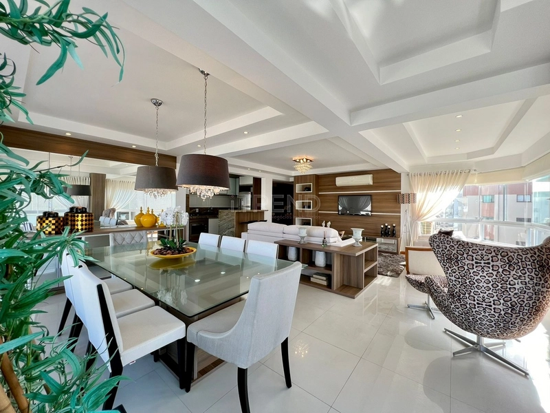 APARTAMENTO Á VENDA COM VISTA PARA O MAR: 1ª foto da galeria de imagens do imóvel