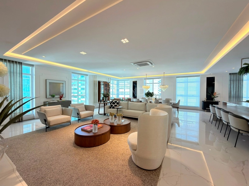 APARTAMENTO À VENDA  EDIFÍCIO COM DESIGN NEOCLÁSSICO!!!: 3ª foto da galeria de imagens do imóvel