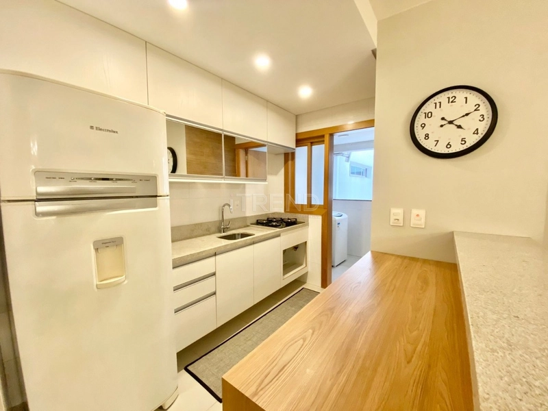 Amplo apartamento mobiliado e decorado: 12ª foto da galeria de imagens do imóvel