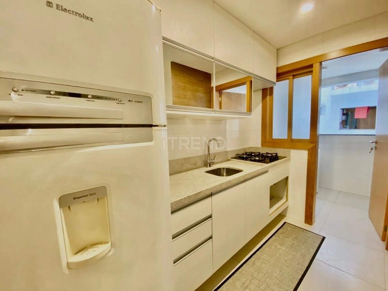 Amplo apartamento mobiliado e decorado: 13ª foto da galeria de imagens do imóvel