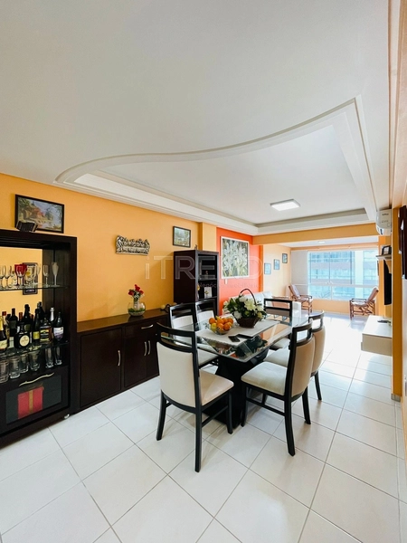 APARTAMENTO À VENDA DE FRENTE PARA AVENIDA VISTA PARA O MAR: 4ª foto da galeria de imagens do imóvel