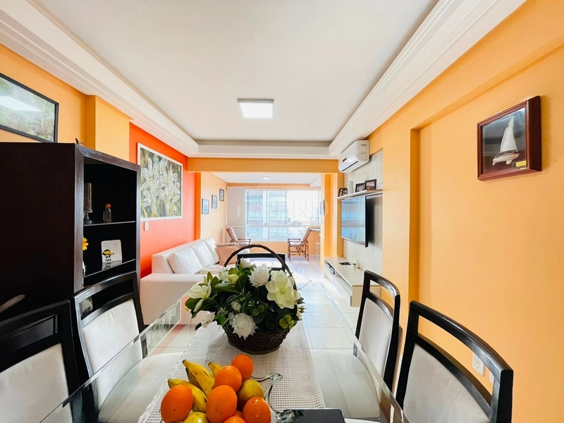 APARTAMENTO À VENDA DE FRENTE PARA AVENIDA VISTA PARA O MAR: 3ª foto da galeria de imagens do imóvel