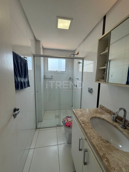 APARTAMENTO DE FRENTE MOBILIADO NO CENTRO DE CAPÃO DA CANOA: 5ª foto da galeria de imagens do imóvel