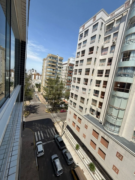 APARTAMENTO DE FRENTE MOBILIADO NO CENTRO DE CAPÃO DA CANOA: 10ª foto da galeria de imagens do imóvel