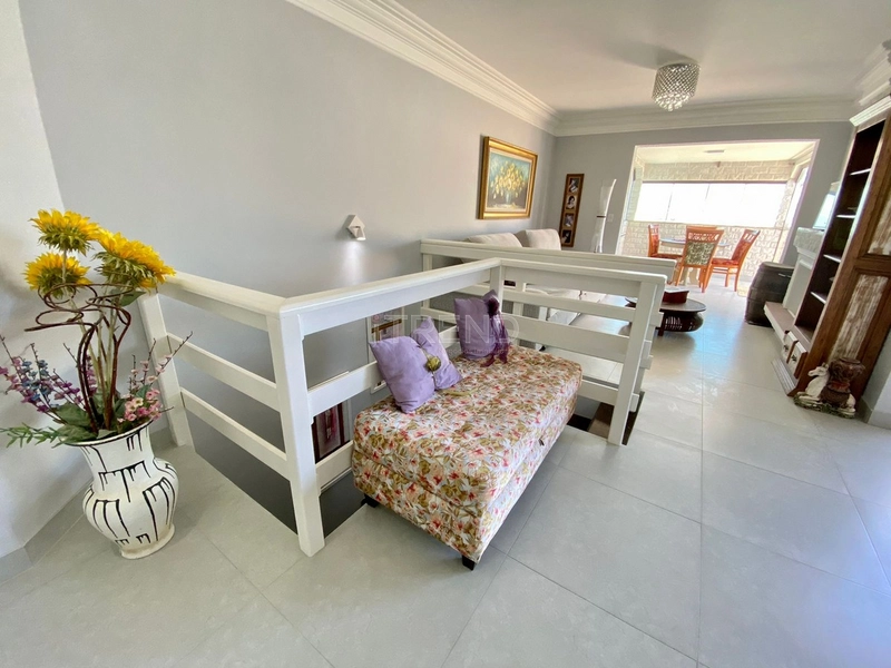 Cobertura duplex com piscina: 7ª foto da galeria de imagens do imóvel