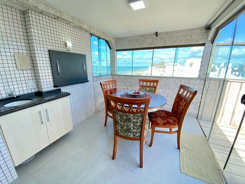 Cobertura duplex com piscina: 18ª foto da galeria de imagens do imóvel