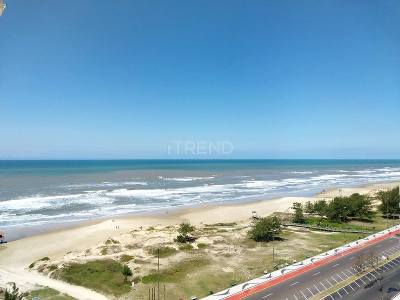 Cobertura duplex com piscina: 2ª foto da galeria de imagens do imóvel