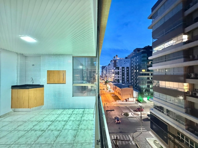 : 2ª foto da galeria de imagens do imóvel