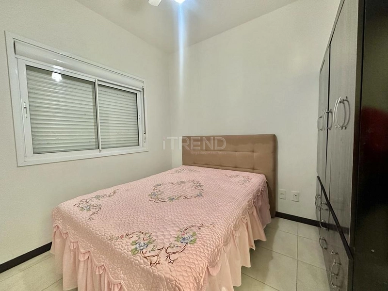 Amplo apartamento e bem iluminado: 5ª foto da galeria de imagens do imóvel