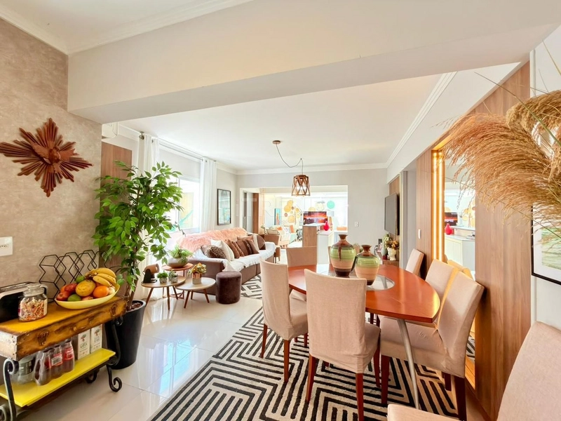 APARTAMENTO À VENDA COM 3 VAGAS E 2 TERRAÇOS ÓTIMOS: 4ª foto da galeria de imagens do imóvel