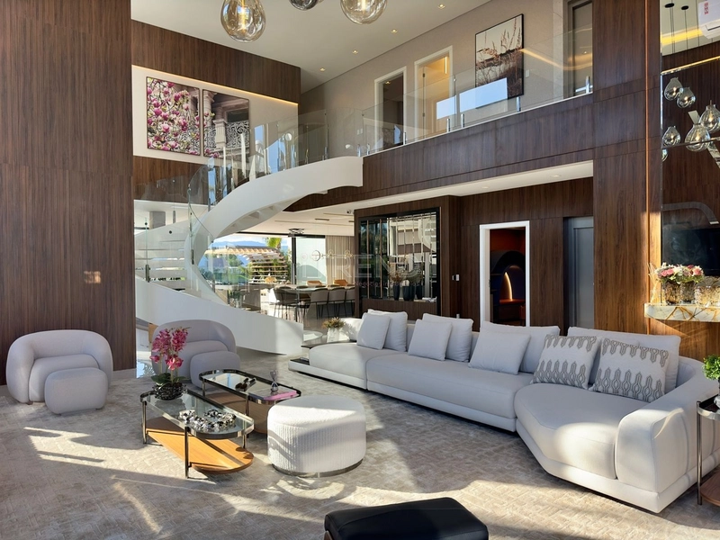 Luxuosa mansão na beira da Marina: 46ª foto da galeria de imagens do imóvel