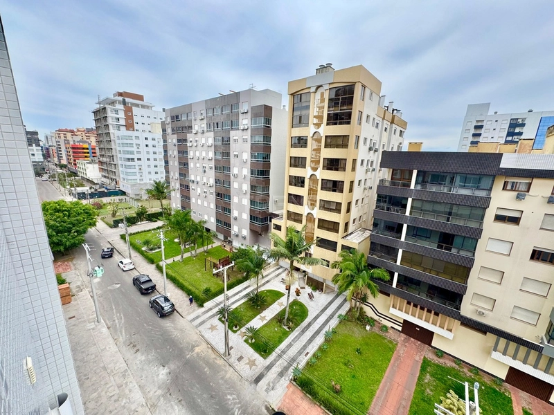 Edifício de esquina na Avenida Central.: 10ª foto da galeria de imagens do imóvel