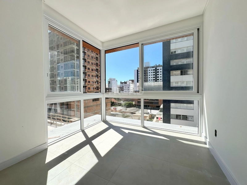 APARTAMENTO À VENDA COM INFRA INCRÍVEL E VISTA PARA PRAÇA!: 1ª foto da galeria de imagens do imóvel