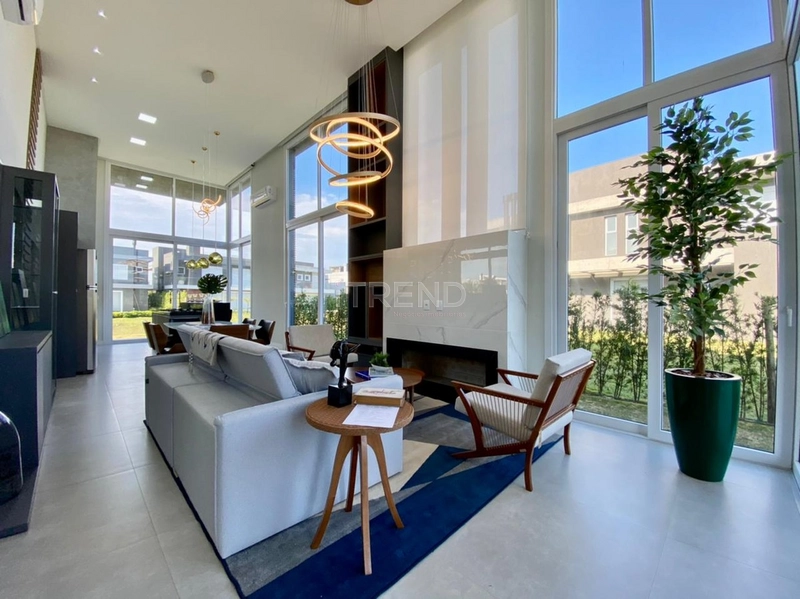 Casa condomínio com acesso a lagoa: 4ª foto da galeria de imagens do imóvel