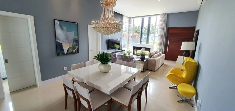 Espetacular casa 3 suítes em condomínio fechado: 3ª foto da galeria de imagens do imóvel