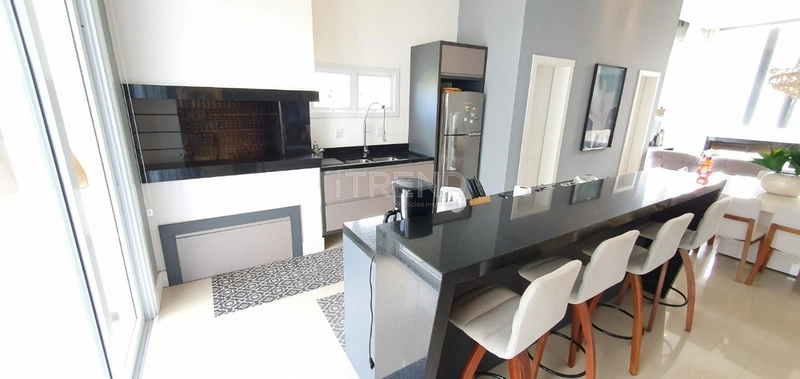 Espetacular casa 3 suítes em condomínio fechado: 7ª foto da galeria de imagens do imóvel