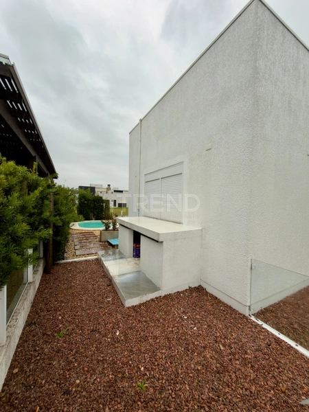 Espetacular casa 3 suítes em condomínio fechado: 28ª foto da galeria de imagens do imóvel