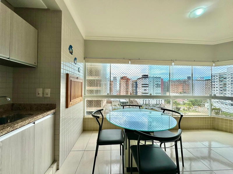 APARTAMENTO À VENDA COM AMPLA SACADA LESTE: 1ª foto da galeria de imagens do imóvel