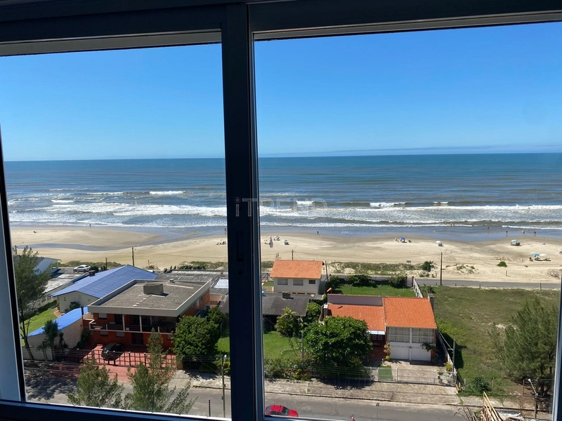 Apartamento 1 dormitório, Zona Nova: 1ª foto da galeria de imagens do imóvel