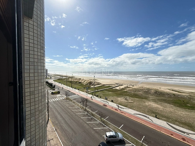 VISTA ETERNA PARA O MAR: 2ª foto da galeria de imagens do imóvel