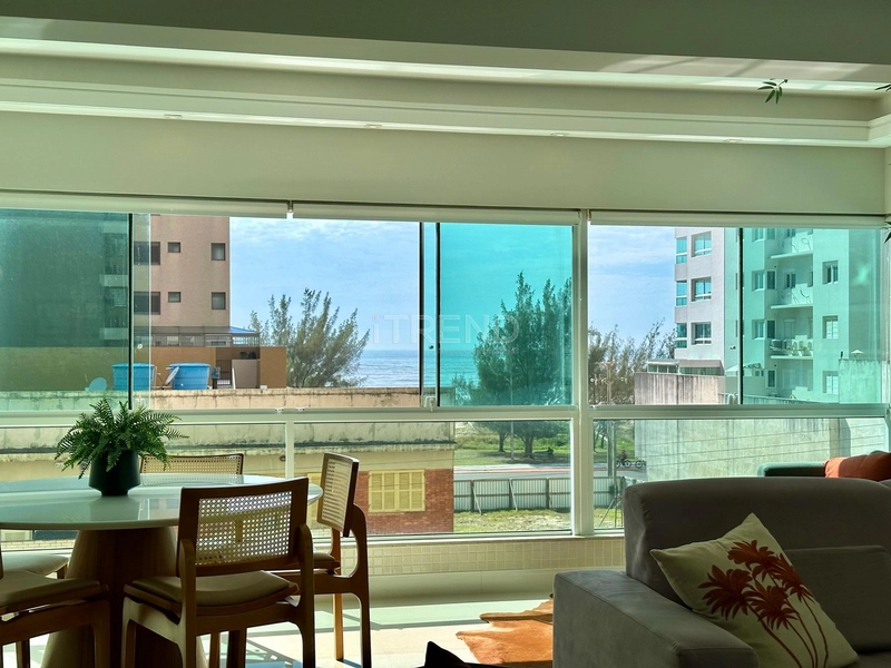 Amplo apartamento de frente: 1ª foto da galeria de imagens do imóvel