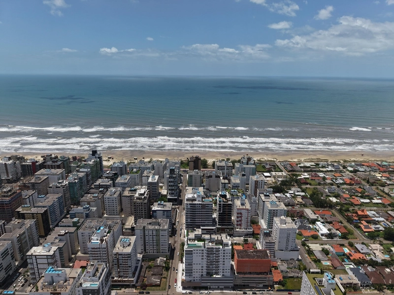 Amplo apartamento de frente: 24ª foto da galeria de imagens do imóvel