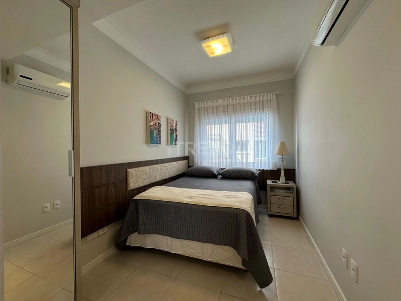 Amplo apartamento de frente: 21ª foto da galeria de imagens do imóvel