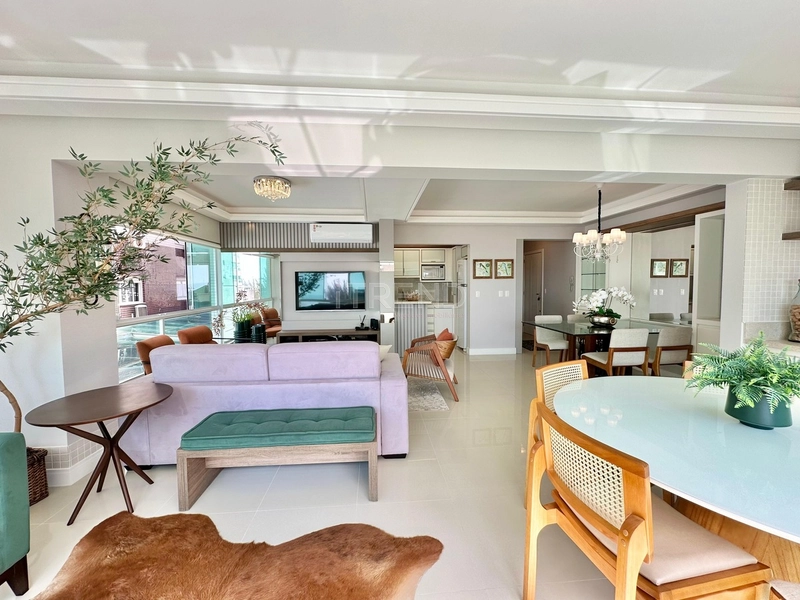 Amplo apartamento de frente: 10ª foto da galeria de imagens do imóvel