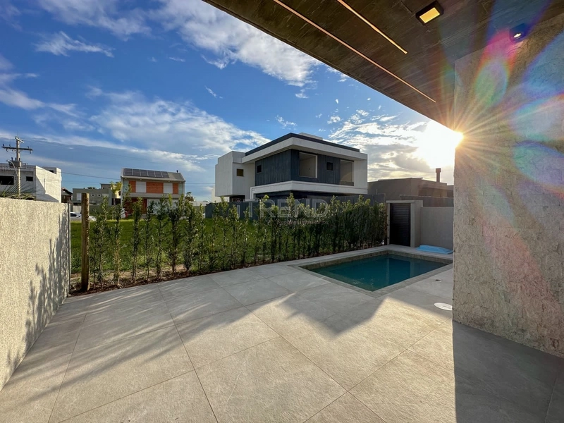 Espetacular casa em condomínio fechado!: 3ª foto da galeria de imagens do imóvel