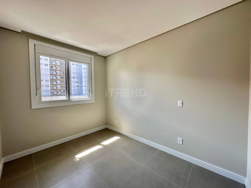 De frente com vista Serra e lagoa: 7ª foto da galeria de imagens do imóvel