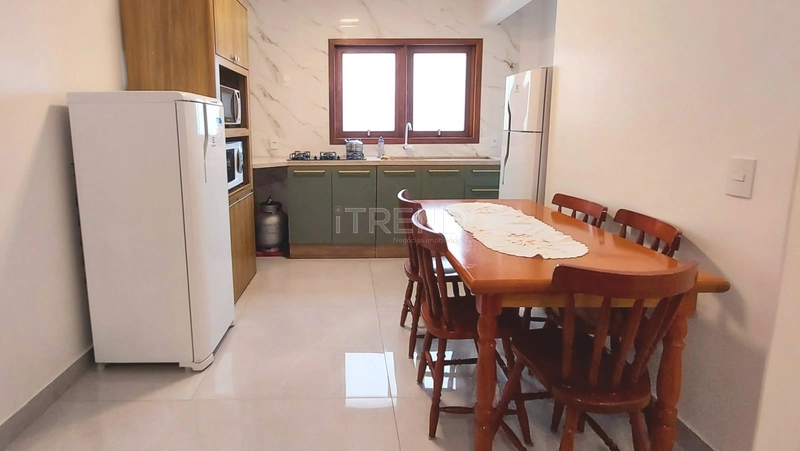 Apartamento 3 dormitórios próximo do mar: 3ª foto da galeria de imagens do imóvel