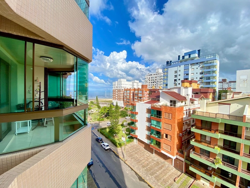 COM VISTA ETERNA PARA MAR E PRAÇA - RARIDADE: 8ª foto da galeria de imagens do imóvel