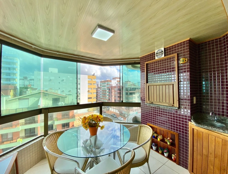 COM VISTA ETERNA PARA MAR E PRAÇA - RARIDADE: 6ª foto da galeria de imagens do imóvel