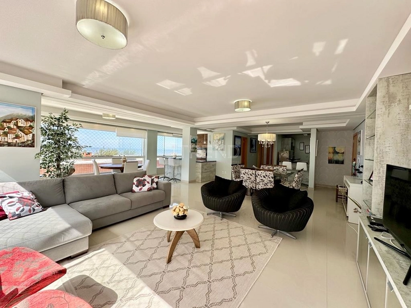 Exclusivo Apartamento junto à Beira Mar!: 1ª foto da galeria de imagens do imóvel