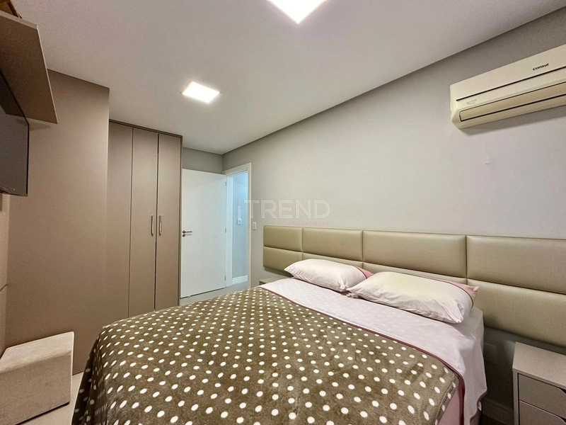 APARTAMENTO COM SACADA DE FRENTE !!: 20ª foto da galeria de imagens do imóvel