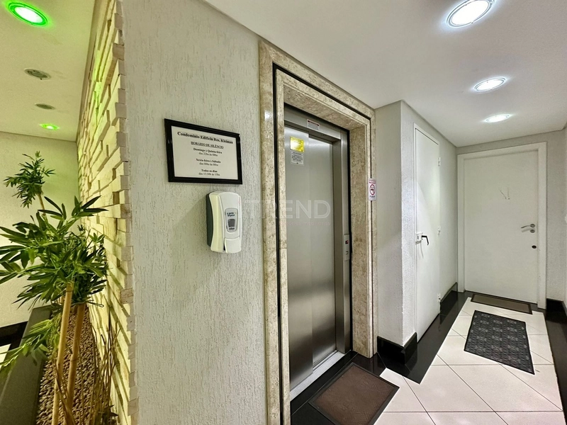 APARTAMENTO COM SACADA DE FRENTE !!: 3ª foto da galeria de imagens do imóvel