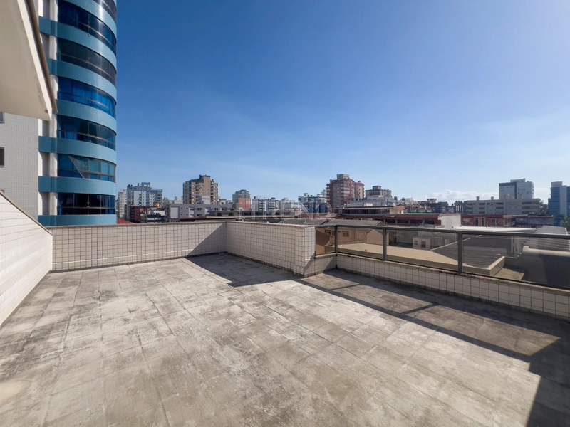 CENTRO MAR – COBERTURA | 1 QUADRA DO MAR | 217m² PRIVATIVOS: 39ª foto da galeria de imagens do imóvel