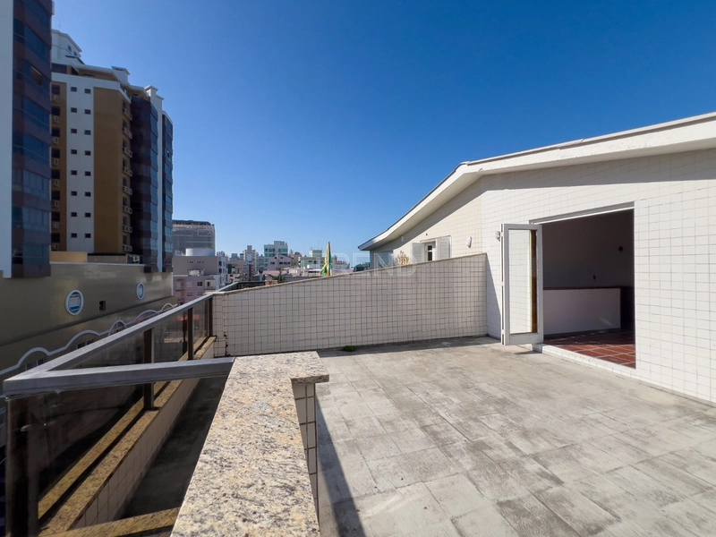 CENTRO MAR – COBERTURA | 1 QUADRA DO MAR | 217m² PRIVATIVOS: 1ª foto da galeria de imagens do imóvel